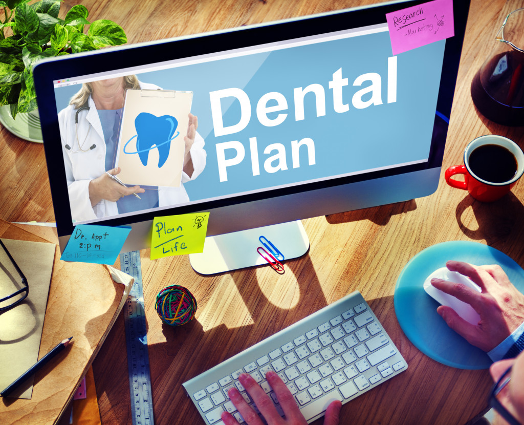 dental plan on desktop screen